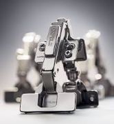 Obrazek Zawias Metalla+ nakładany z hamulcem